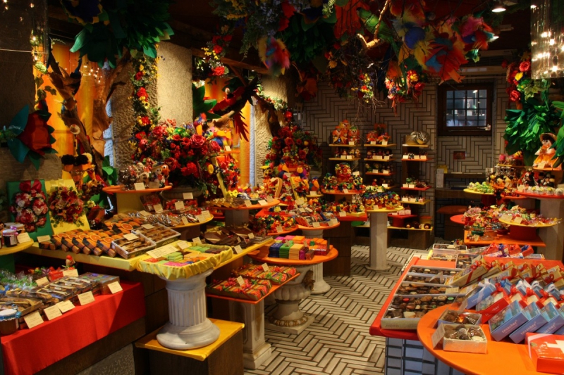ecommerce-STE AGNES-min_candy_store_chocolate_shop_chocolate_switzerland-393515